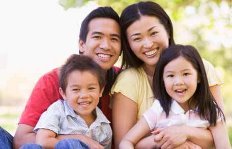 Happy-Family How to create a strong bond with your child